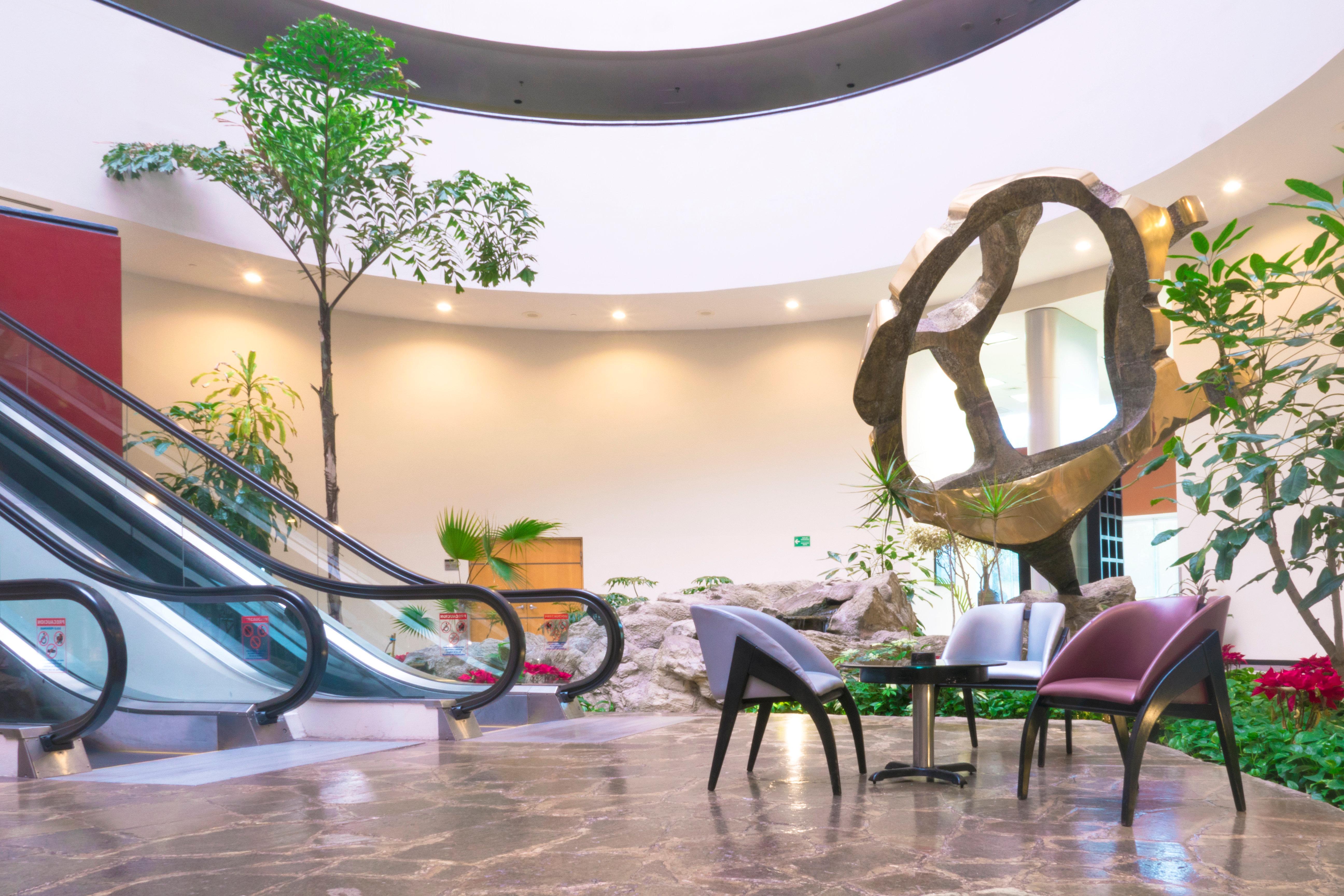 Holiday Inn Monterrey-Parque Fundidora By Ihg Luaran gambar Lobby