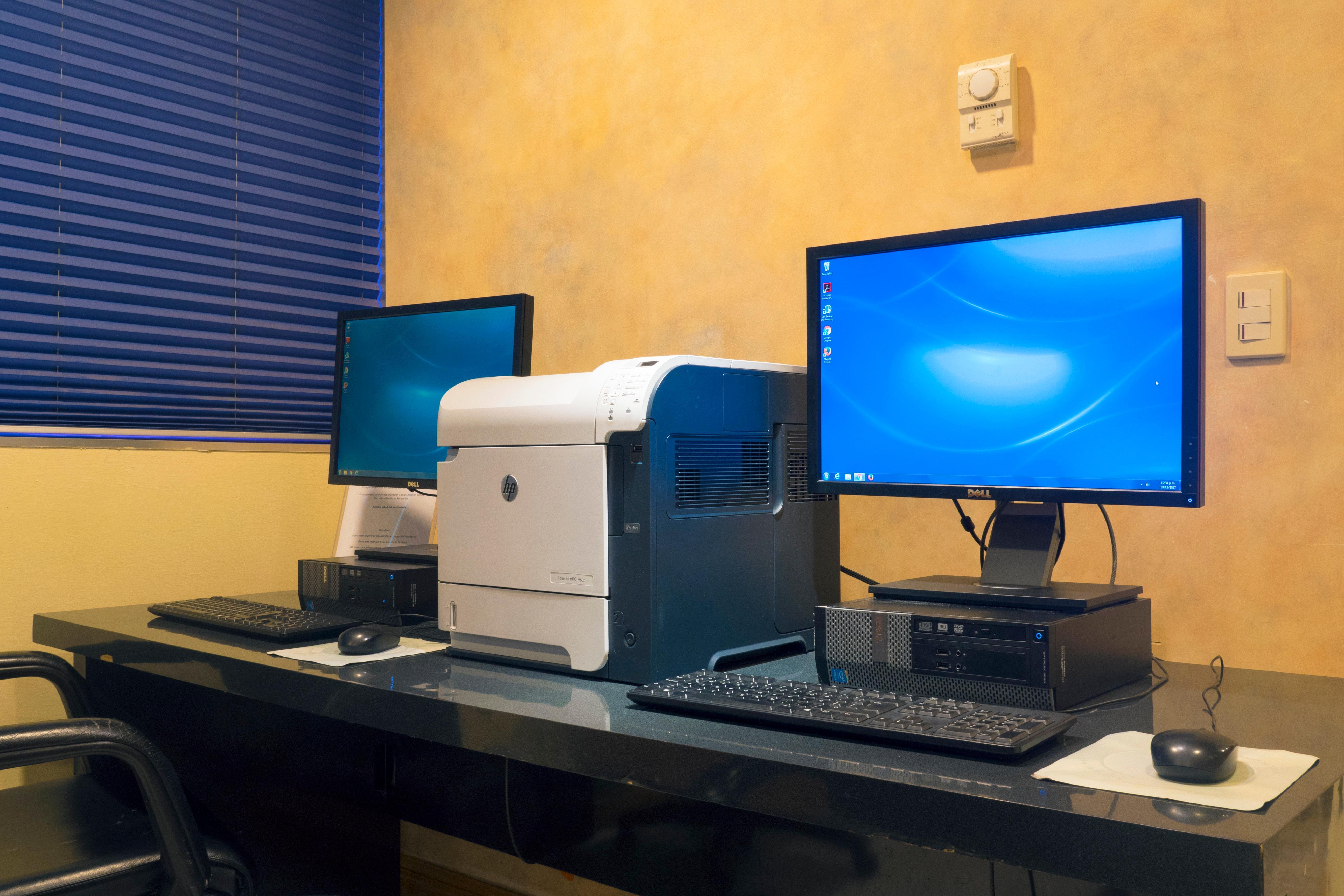 Holiday Inn Monterrey-Parque Fundidora By Ihg Luaran gambar A computer printer