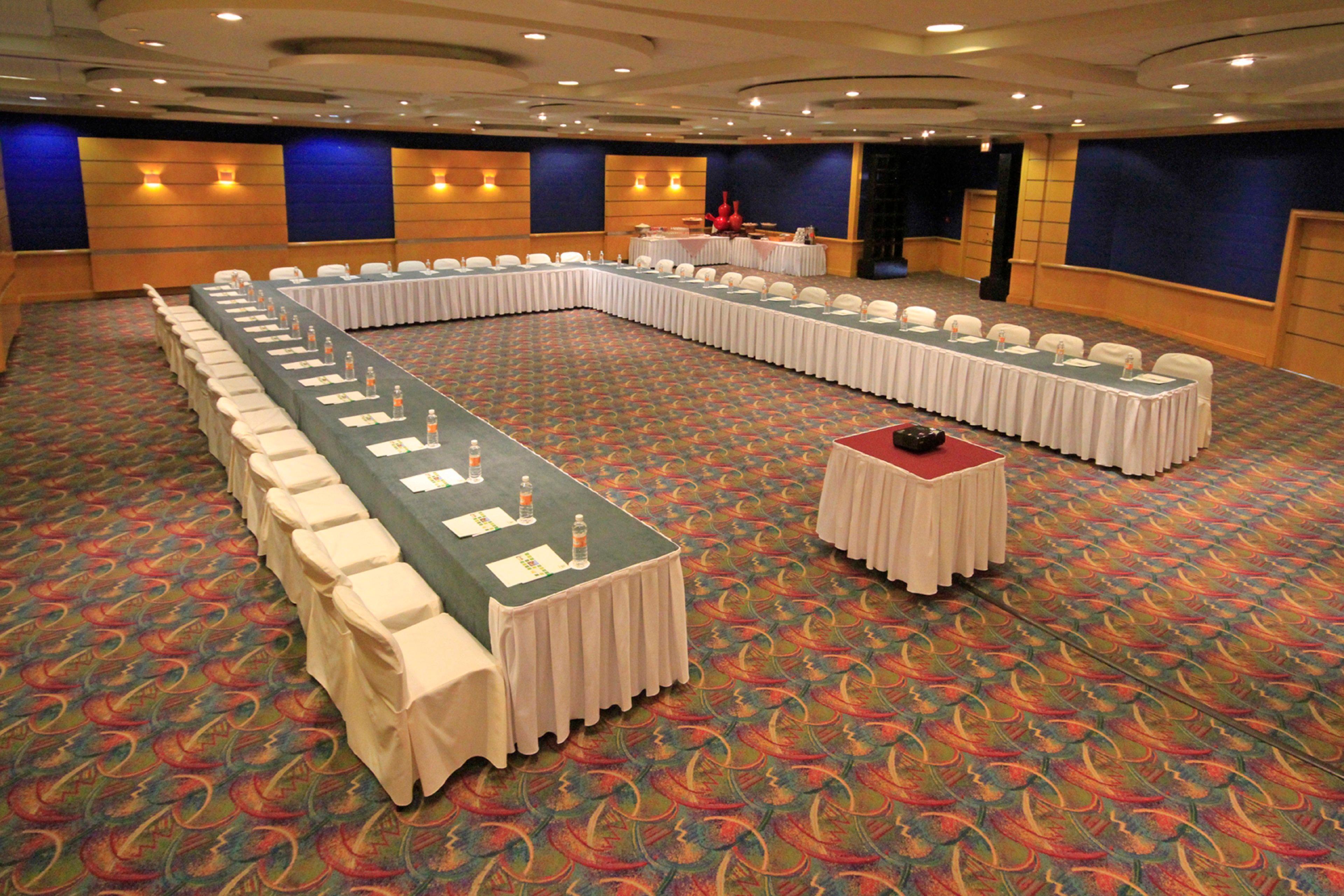 Holiday Inn Monterrey-Parque Fundidora By Ihg Luaran gambar U-shaped table layout