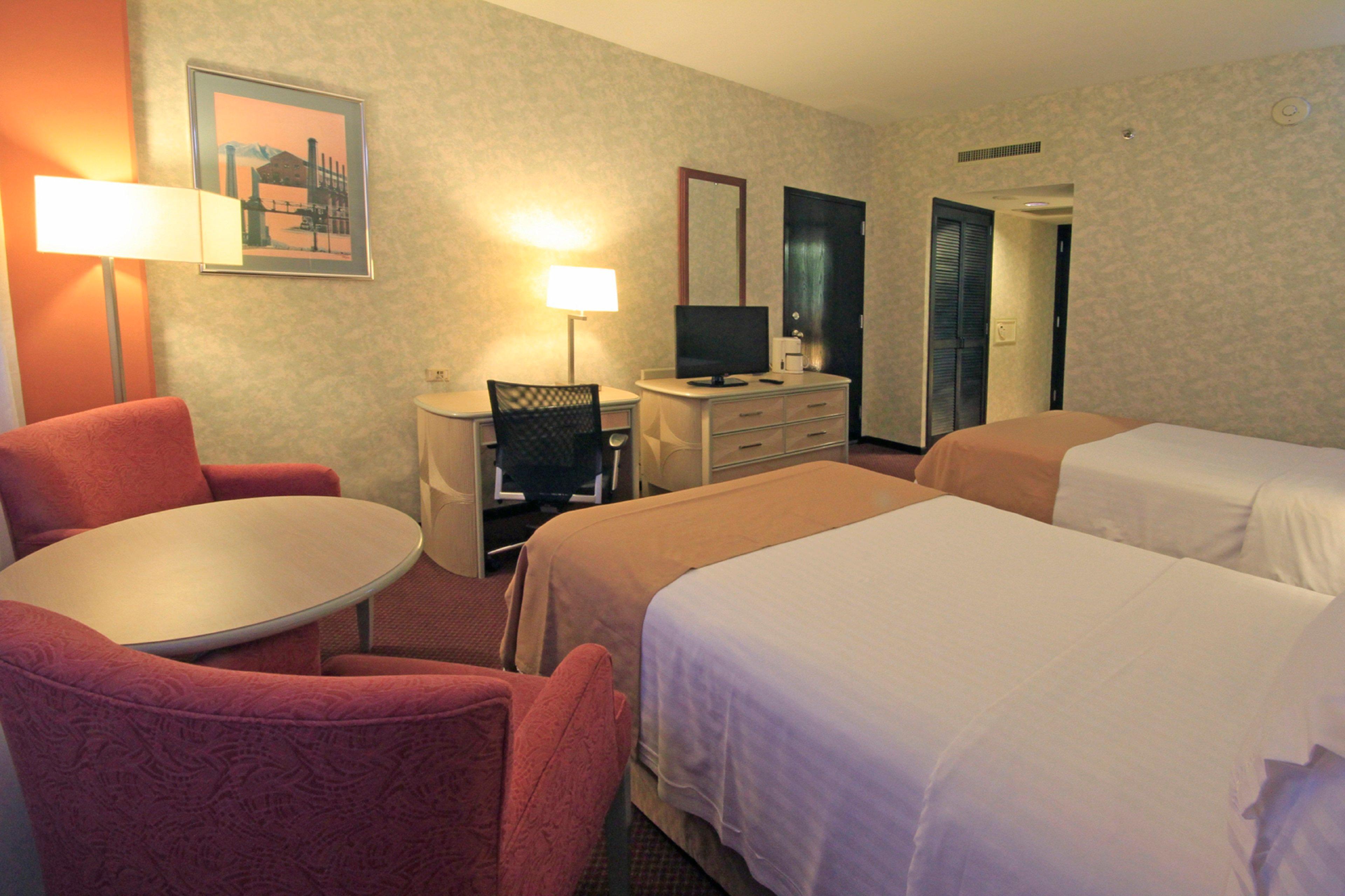 Holiday Inn Monterrey-Parque Fundidora By Ihg Luaran gambar A typical room at the hotel